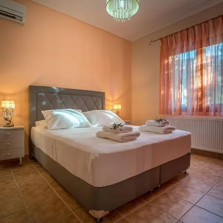 فيلة Superior Zante Clairy 3 Bedroom Private Pool Mouzaki Mouzákion