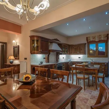 فيلة Superior Zante Clairy 3 Bedroom Private Pool Mouzaki Mouzákion