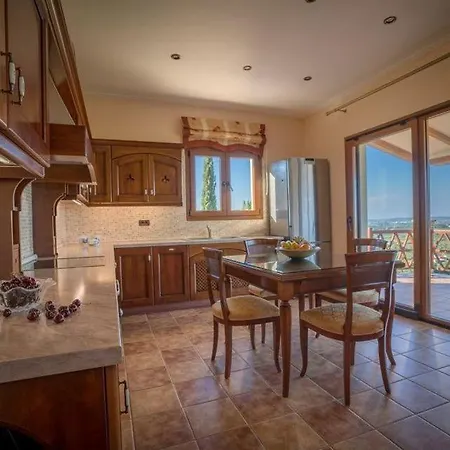 فيلة Superior Zante Clairy 3 Bedroom Private Pool Mouzaki