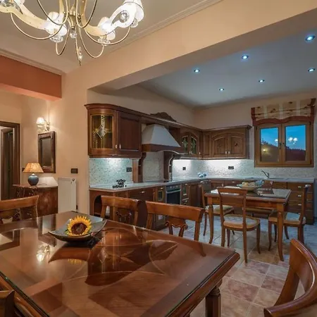 فيلة Superior Zante Clairy 3 Bedroom Private Pool Mouzaki *