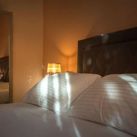 Superior Zante Clairy 3 Bedroom Private Pool Mouzaki *